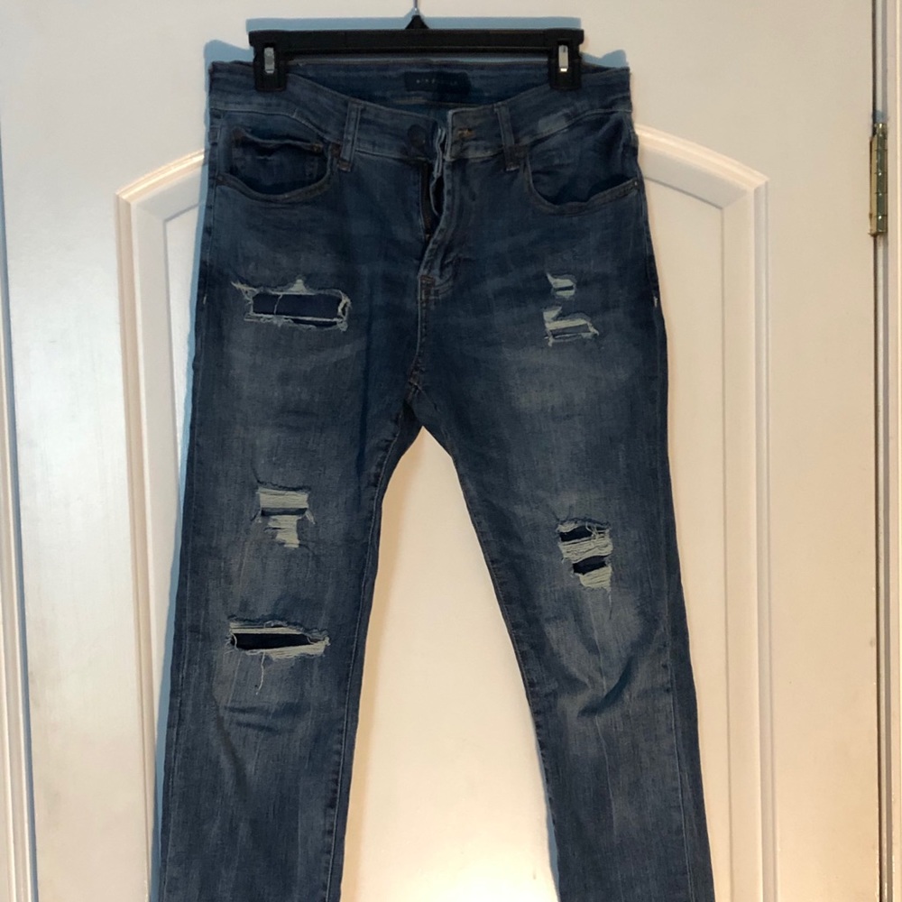 Aeropostale Men’s Ripped Jeans